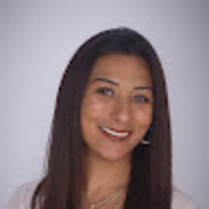 Meet your Posher, Crystal